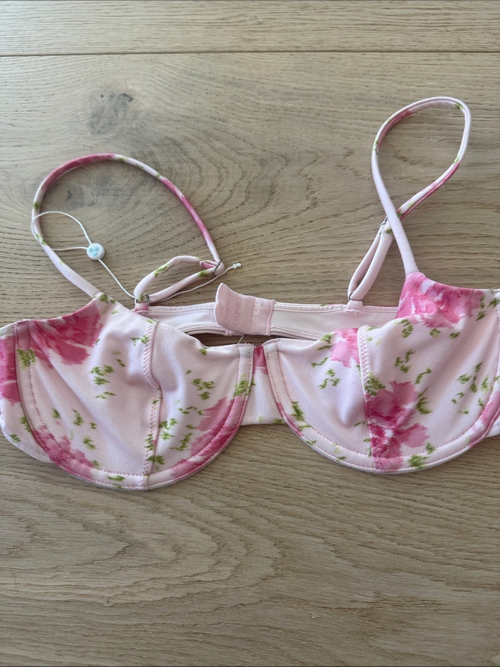 Frankie’s Bikinis top